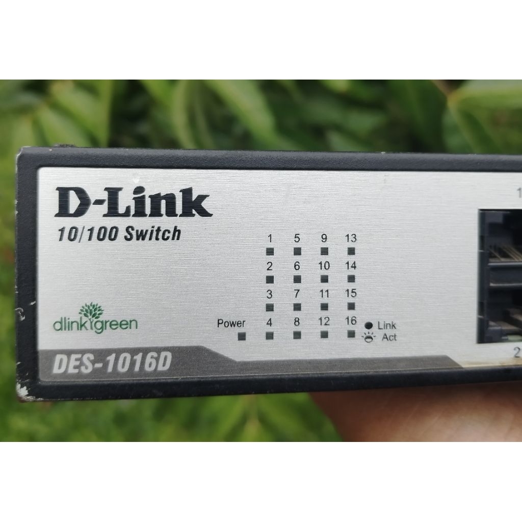 SWITCH HUB DLINK 16PORT