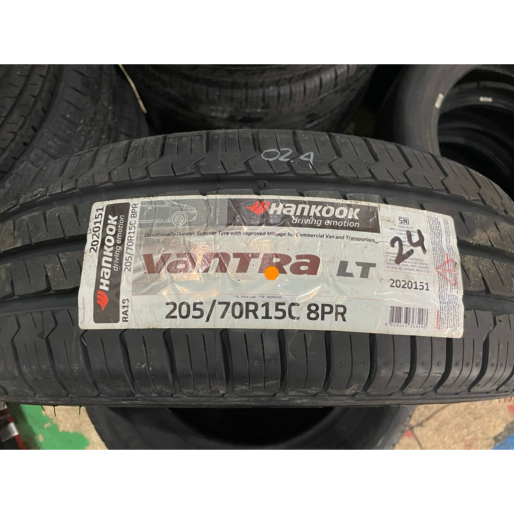 Ban Hankook Vantra 205/70 R15 8Pr