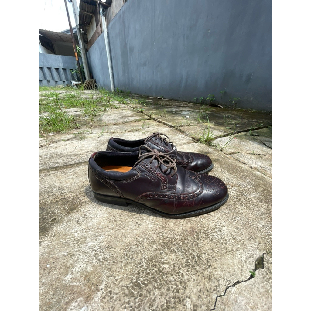 Rockport Wingtip