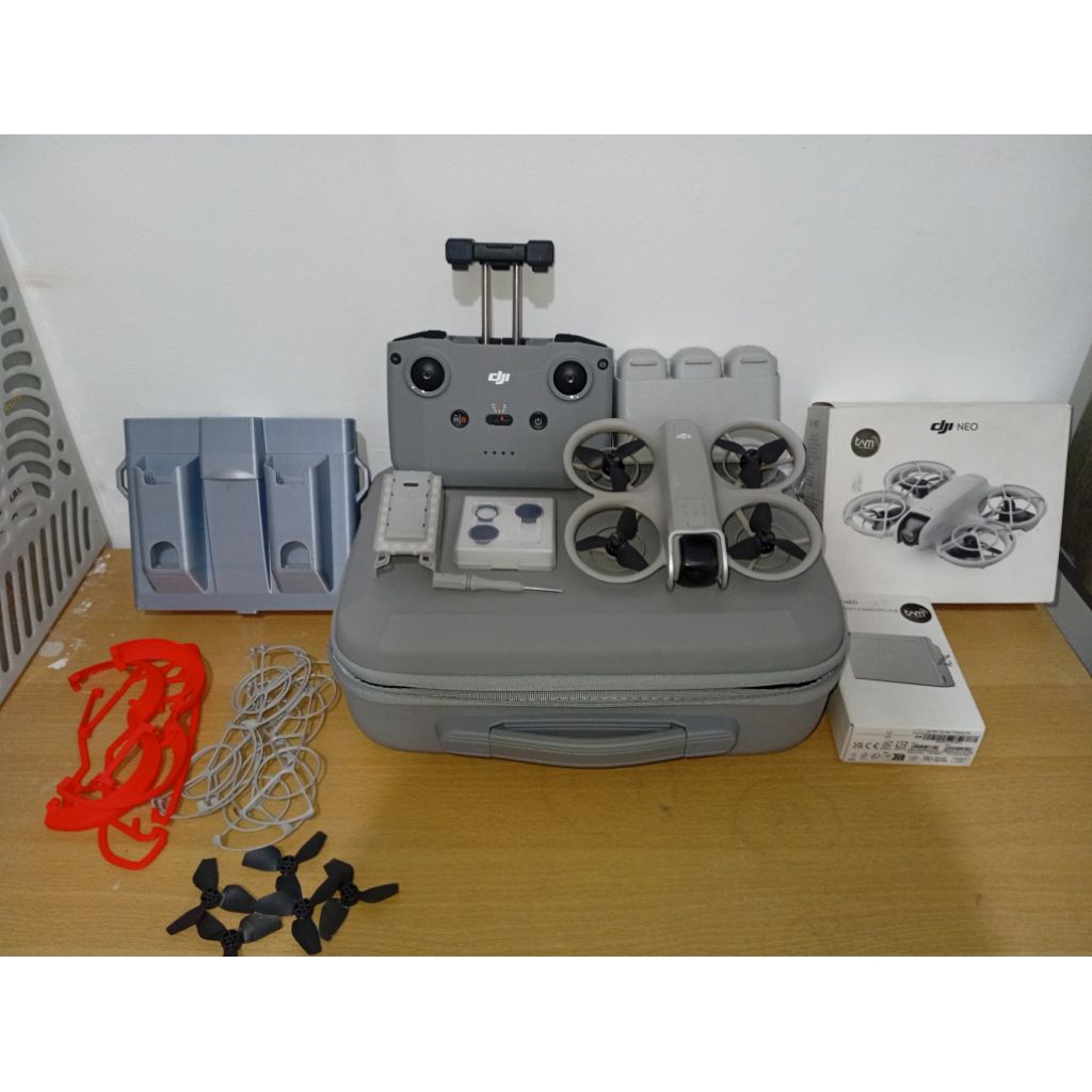 DJI NEO fly more combo second