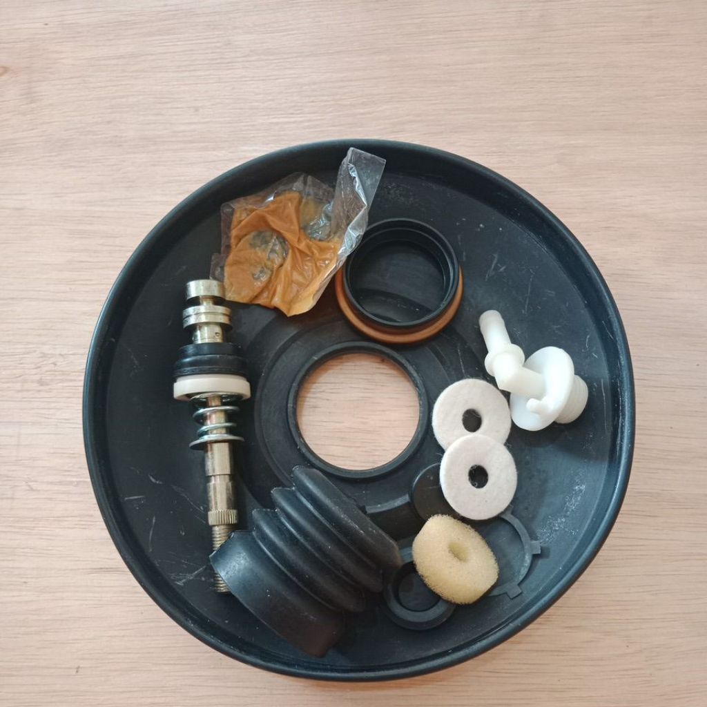 Boster kit repair kit Toyota Hiace ORIGINAL