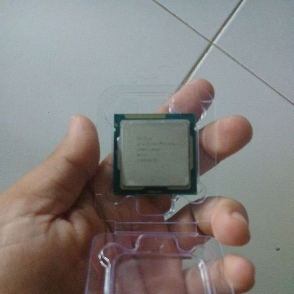 processor intel core i3-3220 3.30GHZ