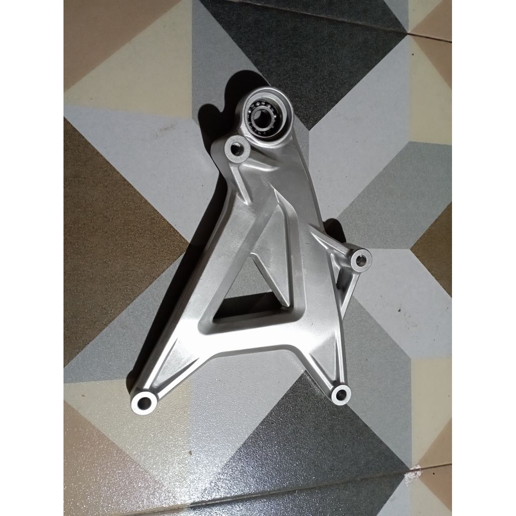 Arm Knalpot Honda Vario 125 Vario 150 New  - Original Second