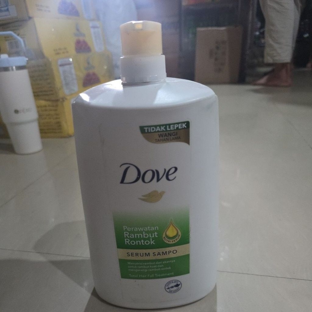 Dove shampo