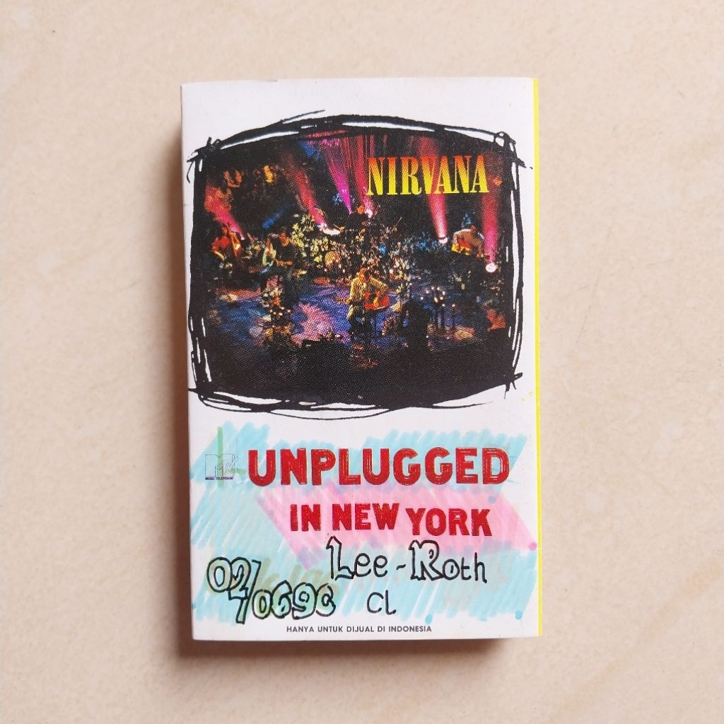 KASET NIRVANA ALBUM IN UTERO, COVER MTV UNPLUGGED IN NEW YORK