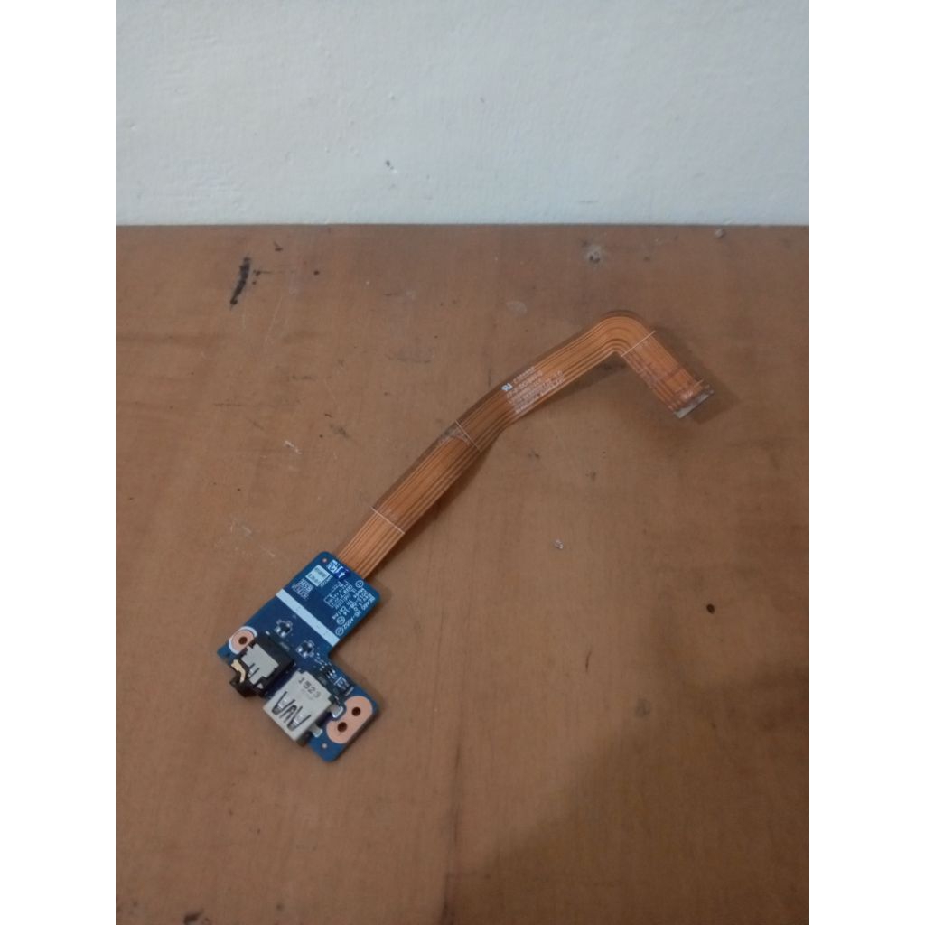 port usb laptop acer e460