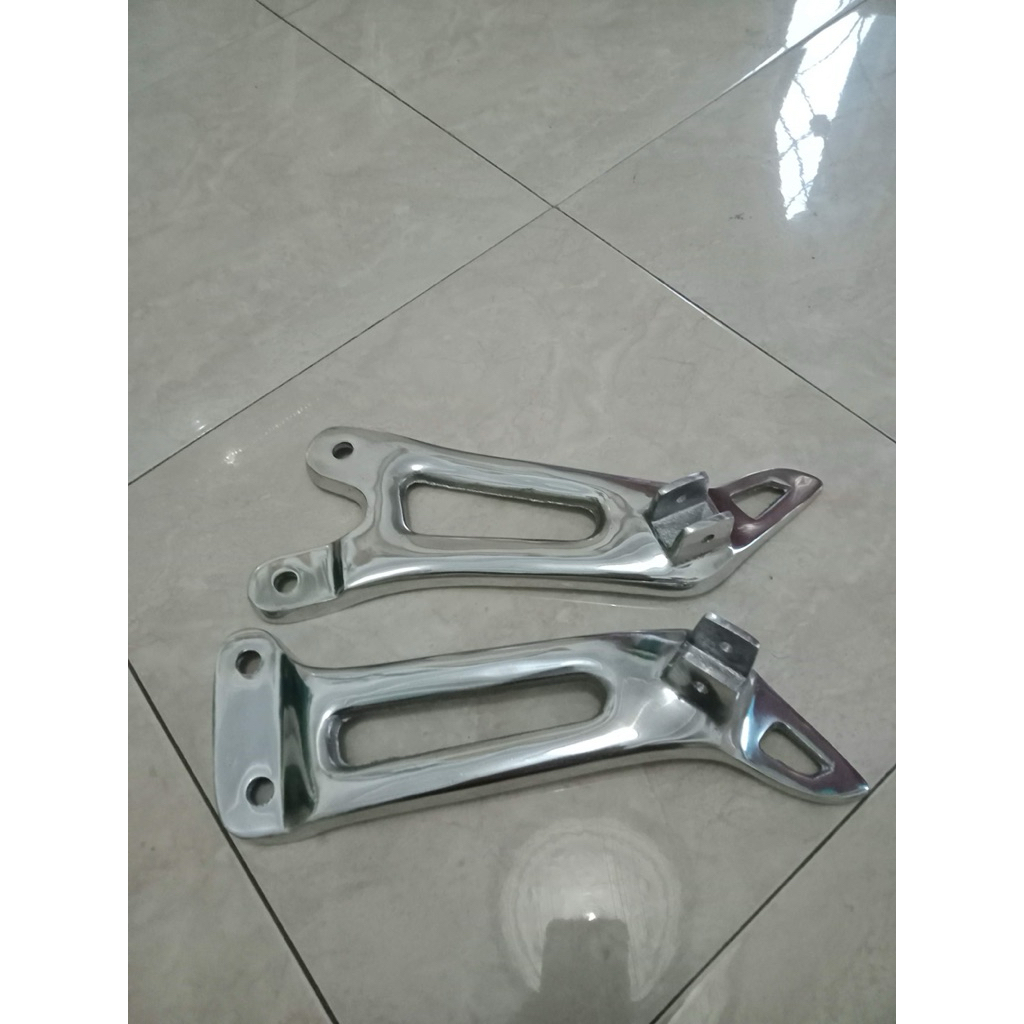 Footstep Belakang Yamaha RX-King / Dudukan Footstep Belakang Yamaha RX-King