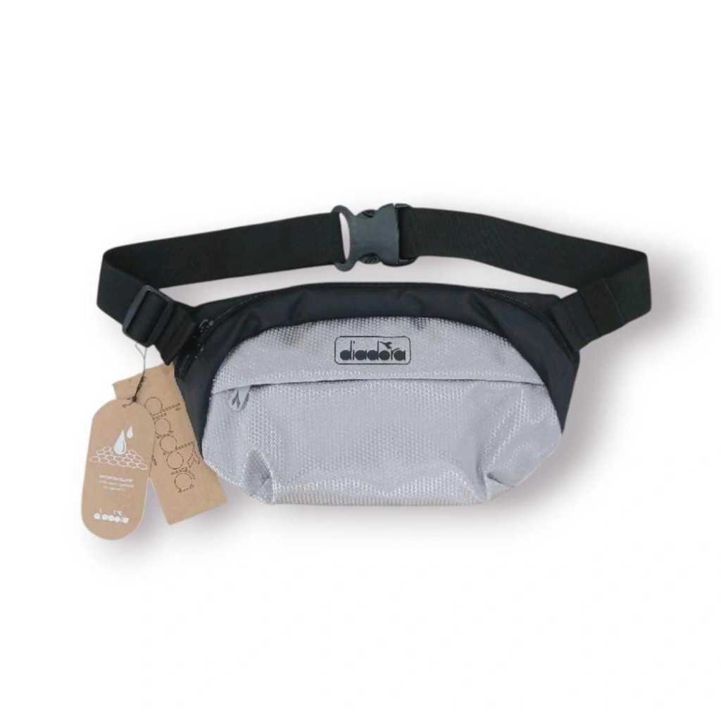 Diadora tas waistbag unisex Nerone Waistbag Silver Black fitur anti cipratan air original BNWT