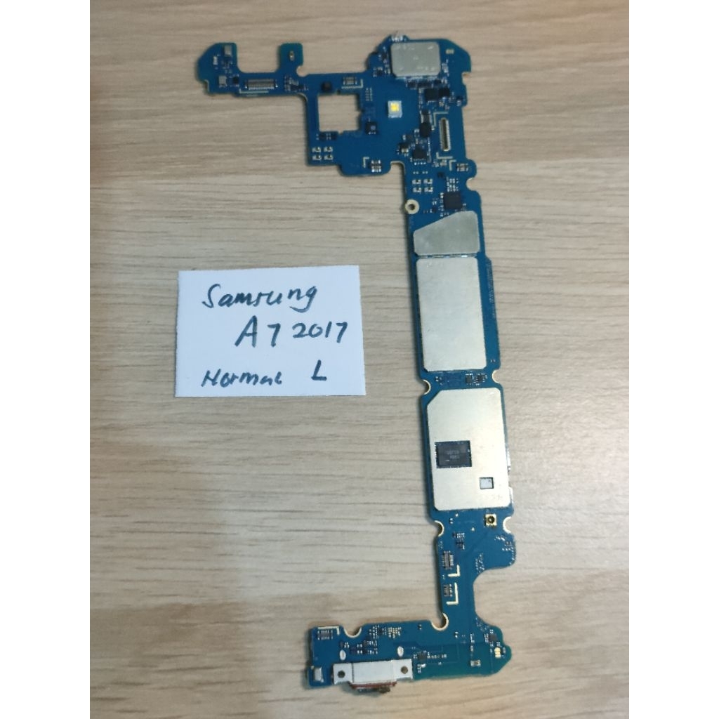 mesin Samsung A7 2017 Sm A720 kondisi segel dan Normal