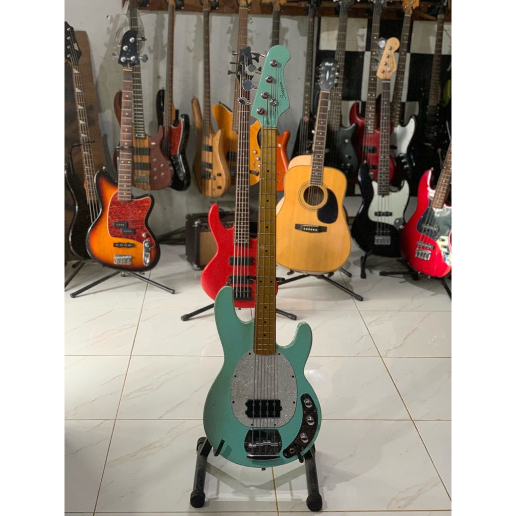 bass scorpion original