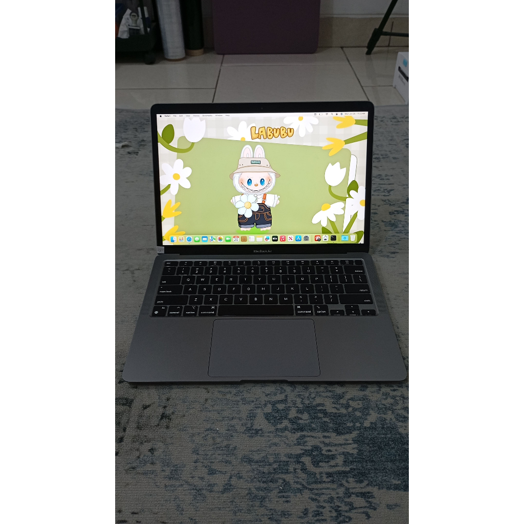 MacBook Air 13" 2020 —  M1 / 8GB / 128GB