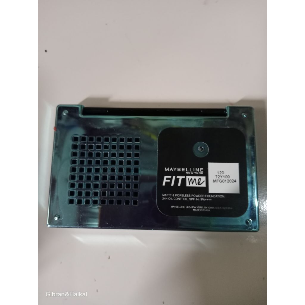 powder foundation maybelline new