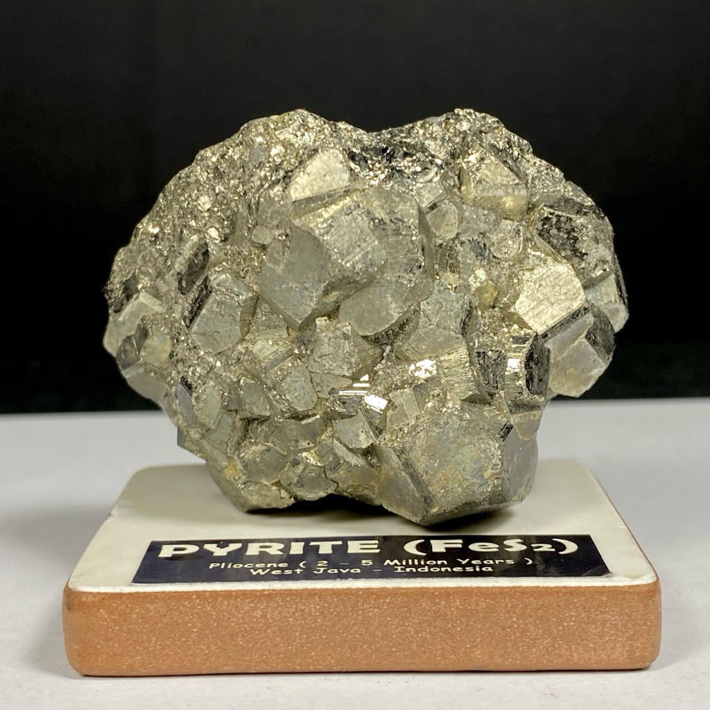 127Gr Natural Pyrite - Mineral Pyrite Cube - Batu Pyrite Crystal Healing