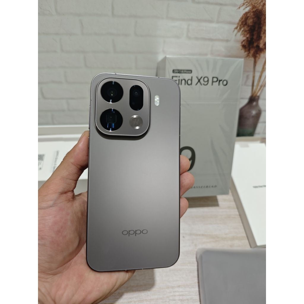 Oppo find x9 pro 16/512 second original like new