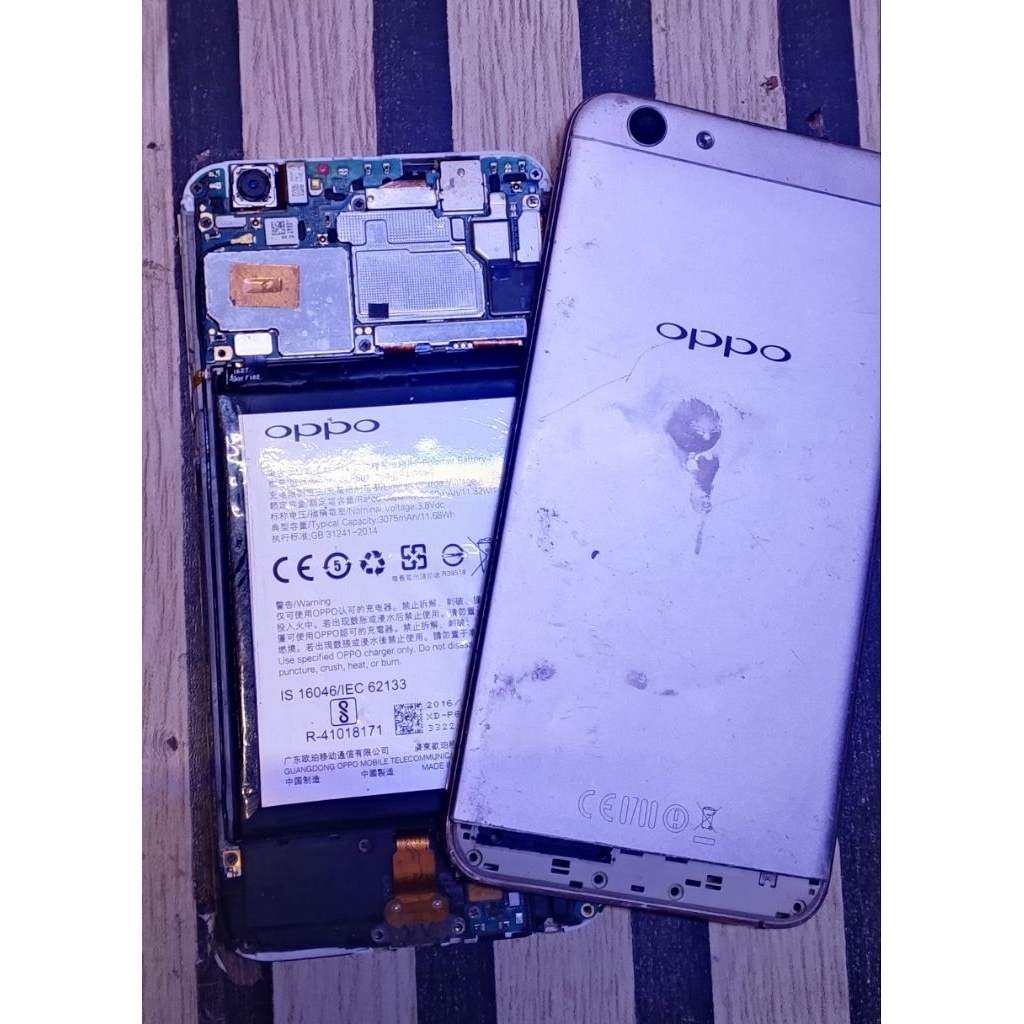 unit matot Oppo F1s
