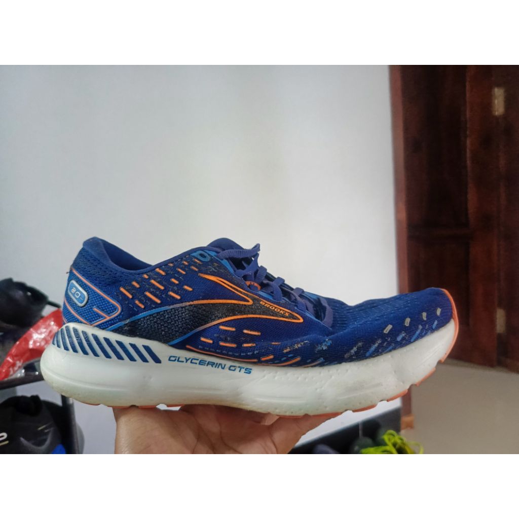 Sepatu Running Brooks second original