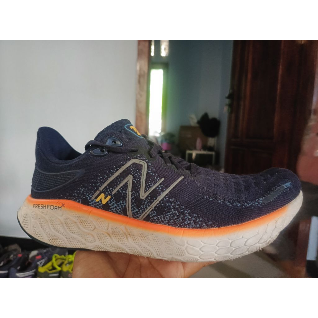 Sepatu running NB Second Ori