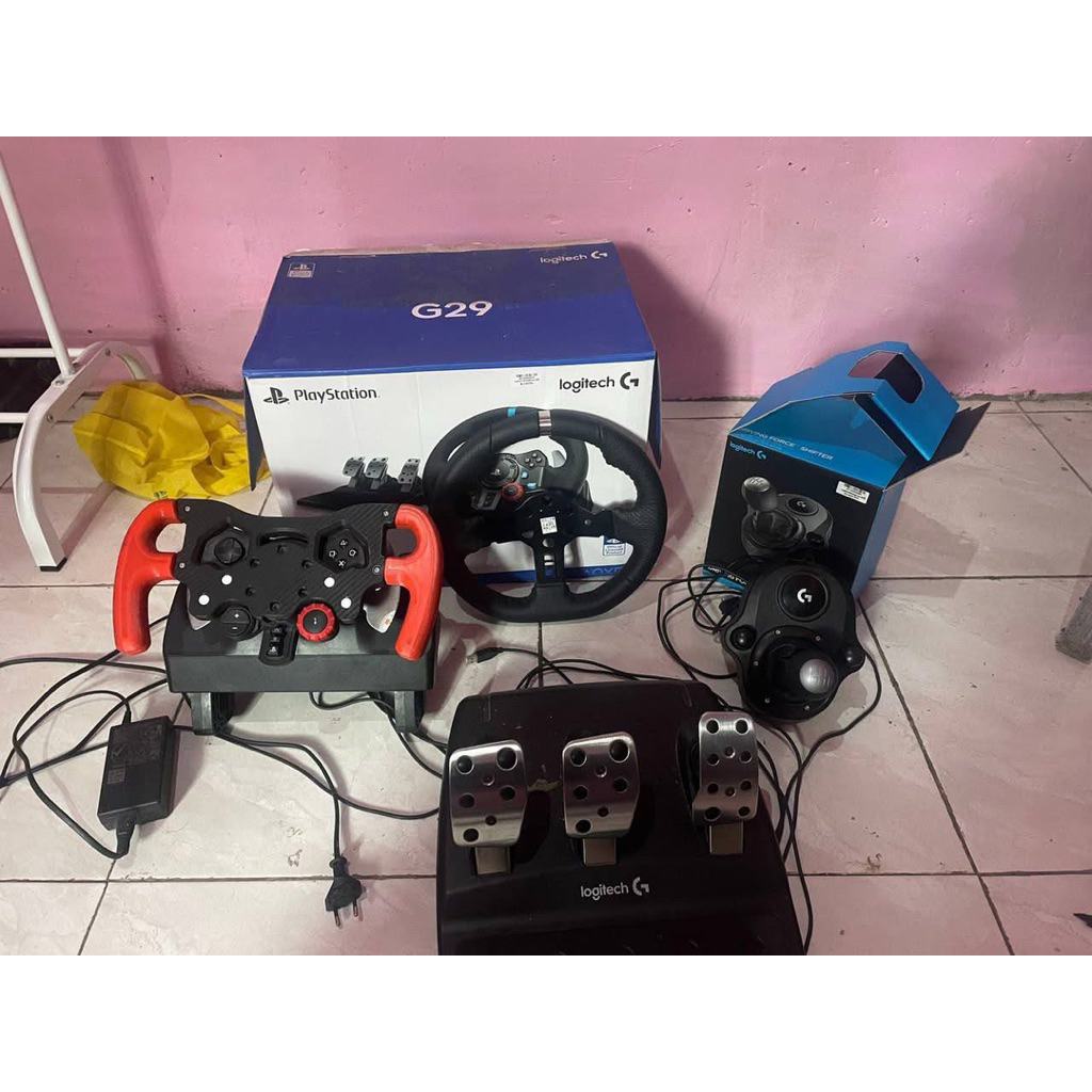 Logitech G29 Steering Whell + Shifter