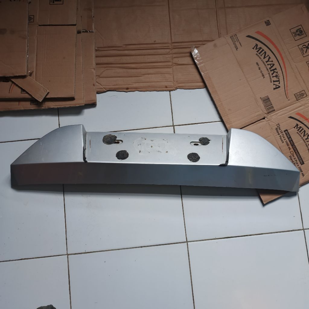 moulding bumper cover bumper belakang ford ecosport 2012-2017