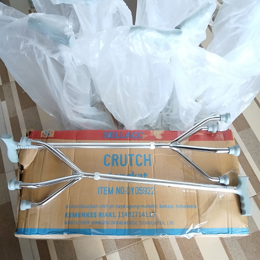 Tongkat Kaki / Tongkat Jalan Kaki 3 dan 4 Onemed/Sella