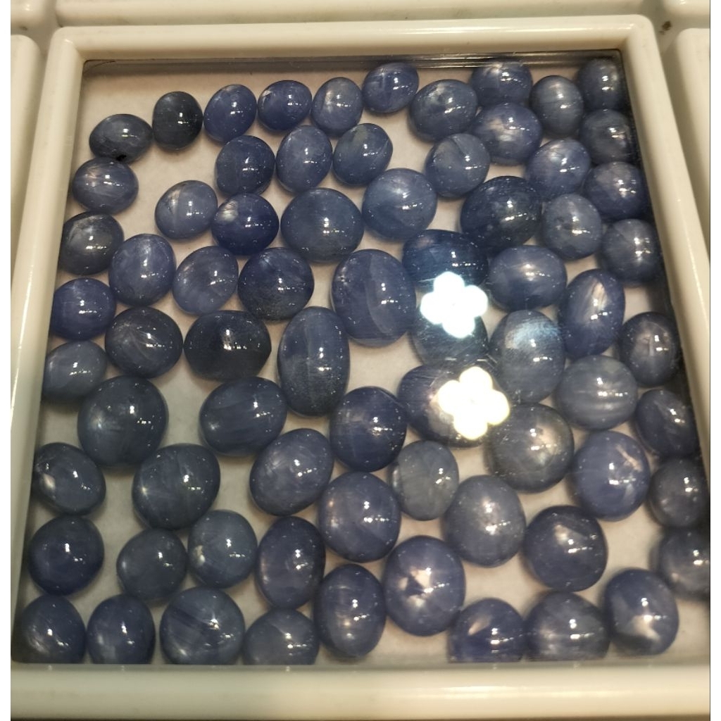 NATURAL SAPPHIRE STAR