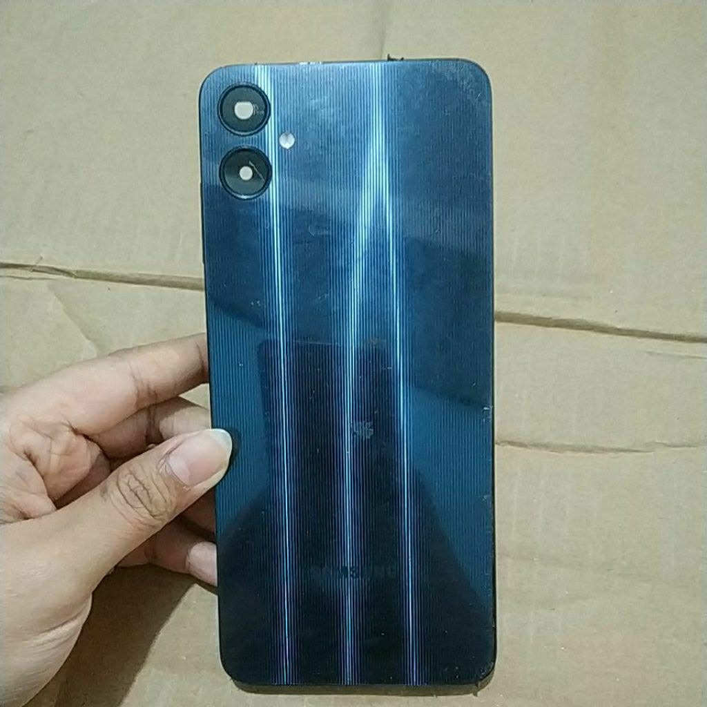 BACKDOOR BEKAS SAMSUNG A05 KURANG TOMBOL ON OFF