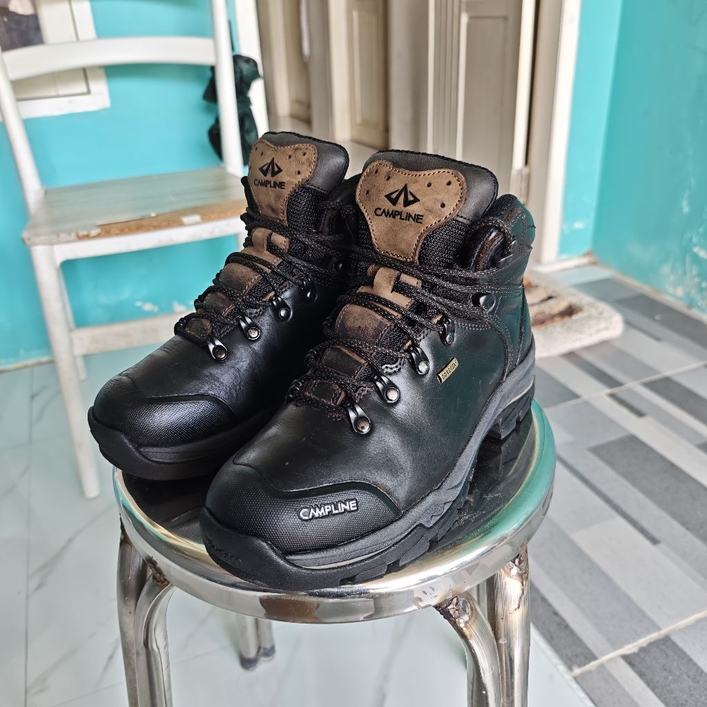 Sepatu Outdoor Campline Size 40 EUR
