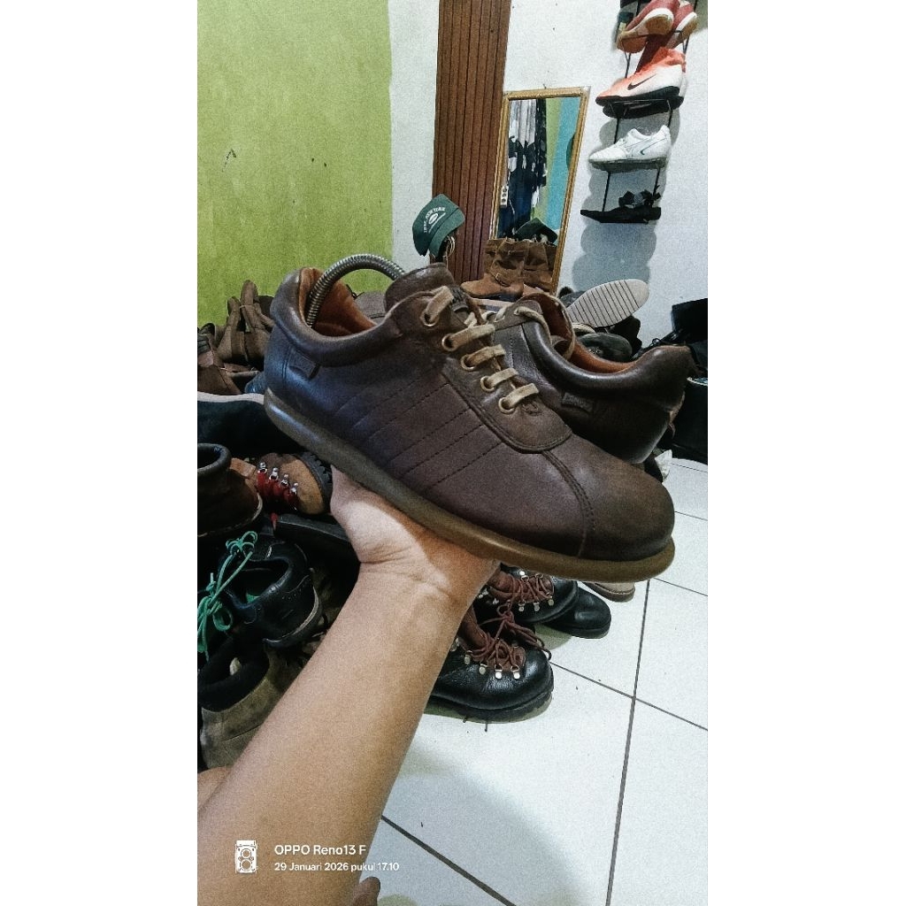 sepatu casual kulit pria kulit coklat size 41