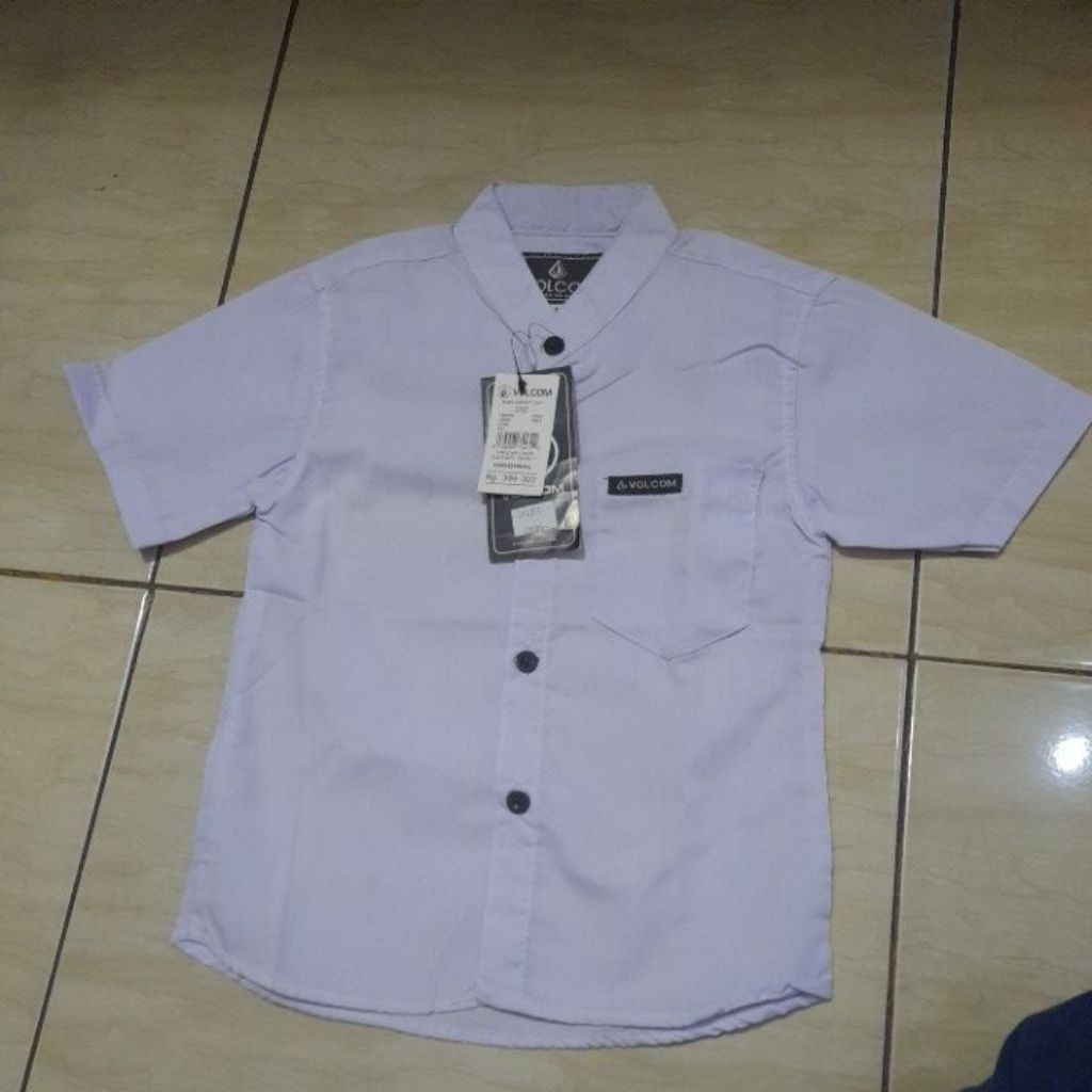 BJ. Kemeja anak volcom uk M LD 30*2, 311270
