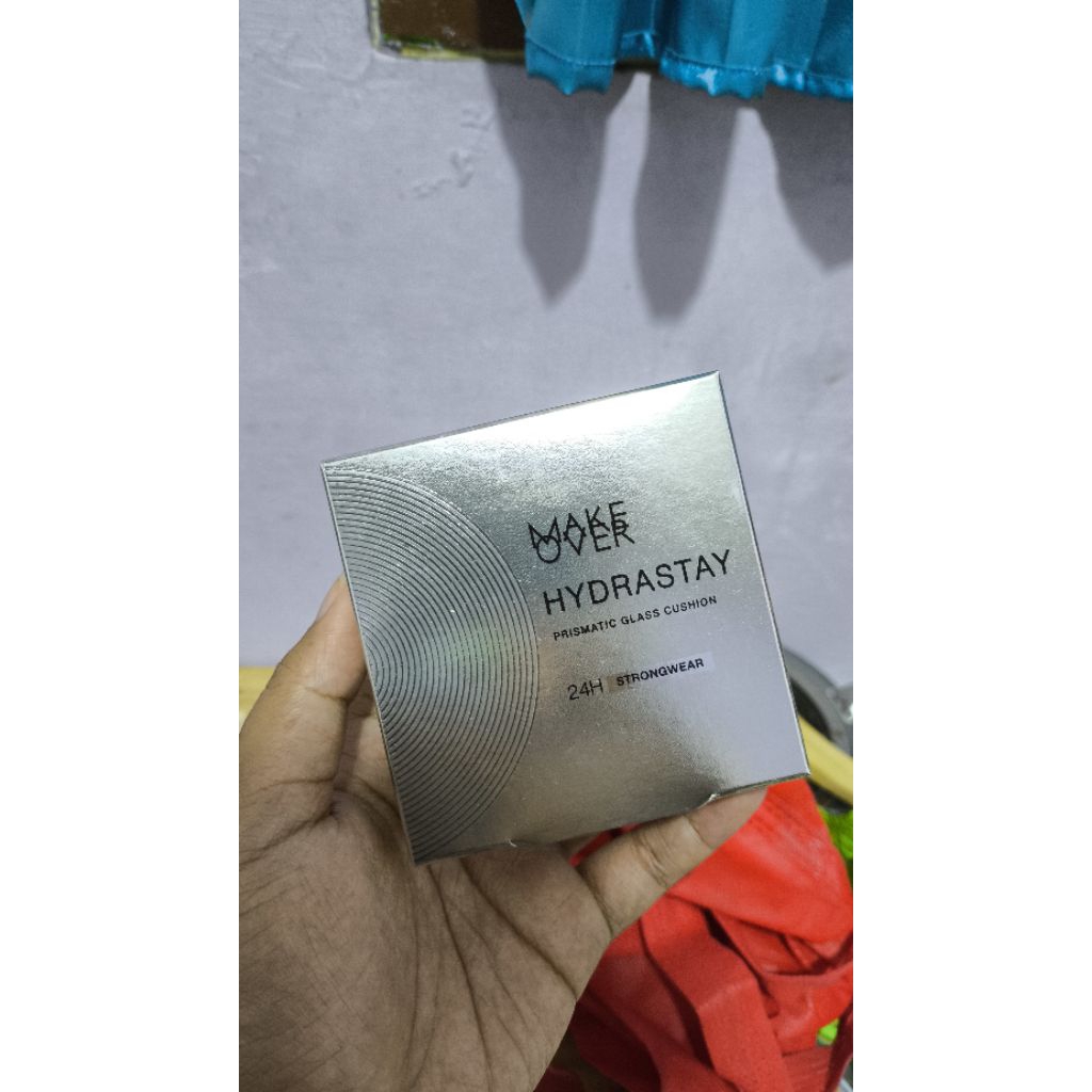 Make Over Hydrastay Cushion Shade W32 Warm Beige (PRELOVED)