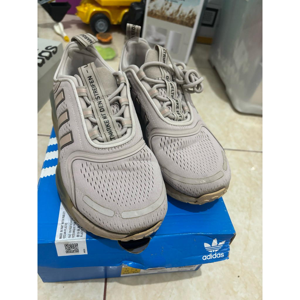 adidas women nmd v3