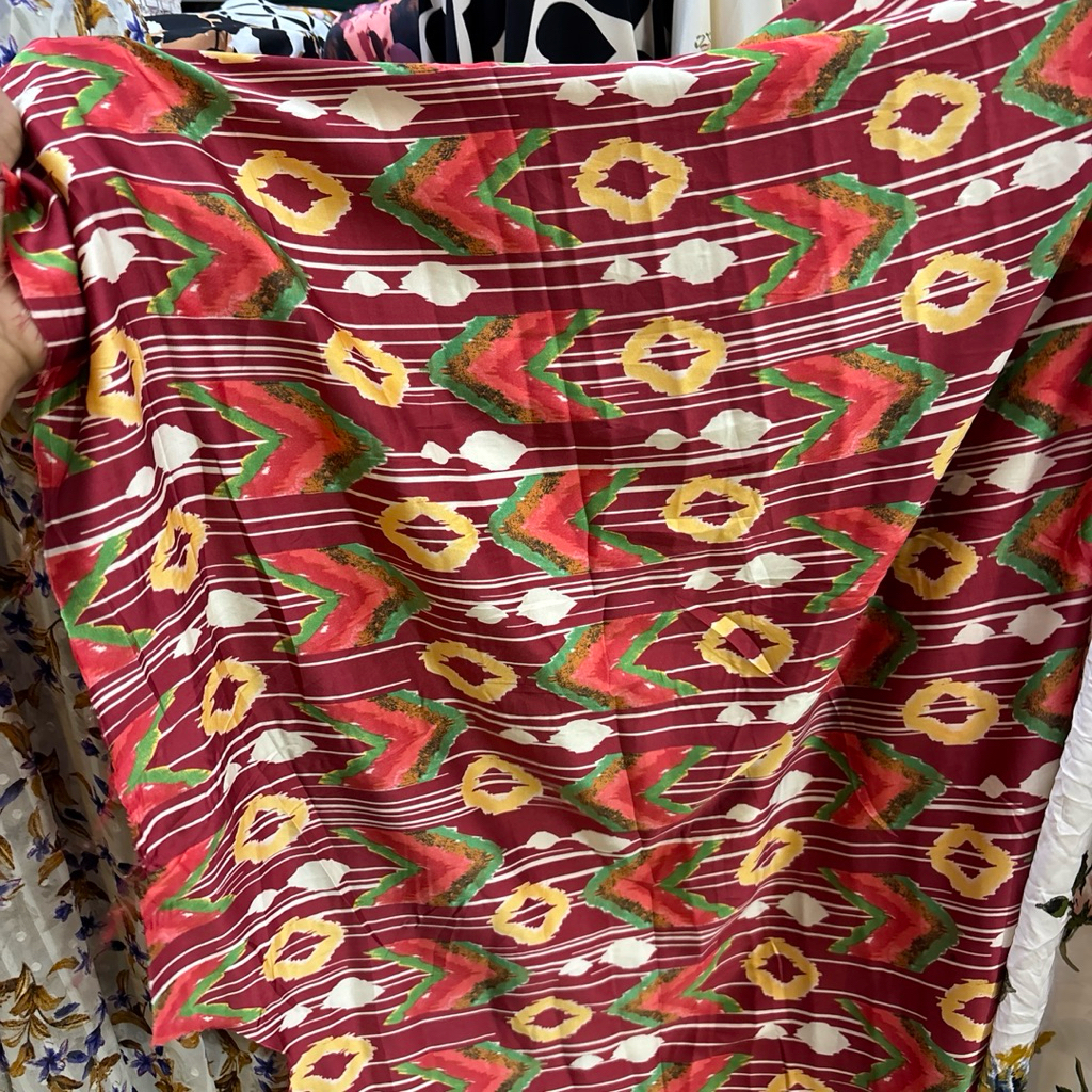 Kain Satin Silk Motif Ikat Etnik Modern - Bahan Silk Premium Mewah & Glowing - Meteran Untuk Gamis, 