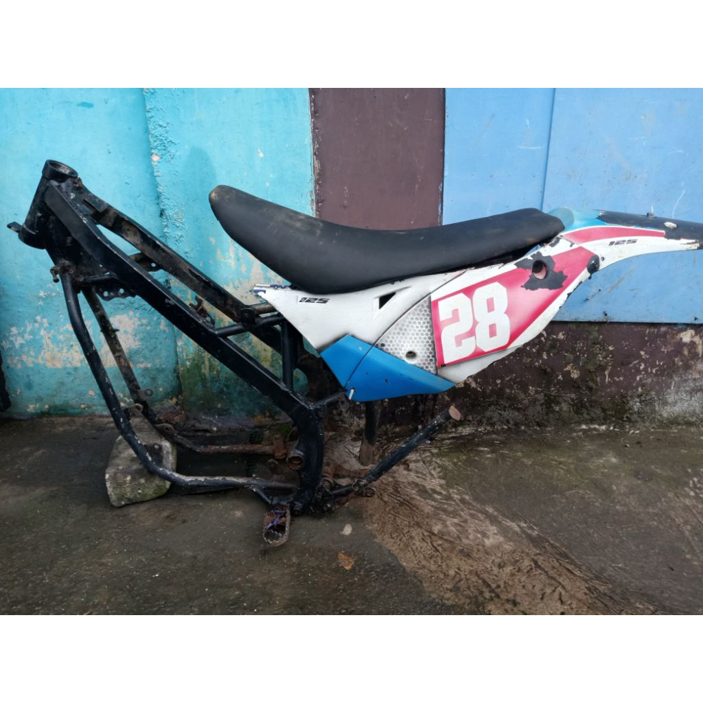 rangka custom KLX replika PNP Verza MP tiger