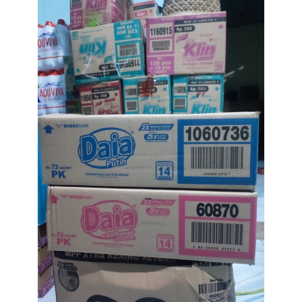 1 dus isi 12 renceng daia detergen bubuk rencengan/72 pcs DAIA DETERGENT BUBUK