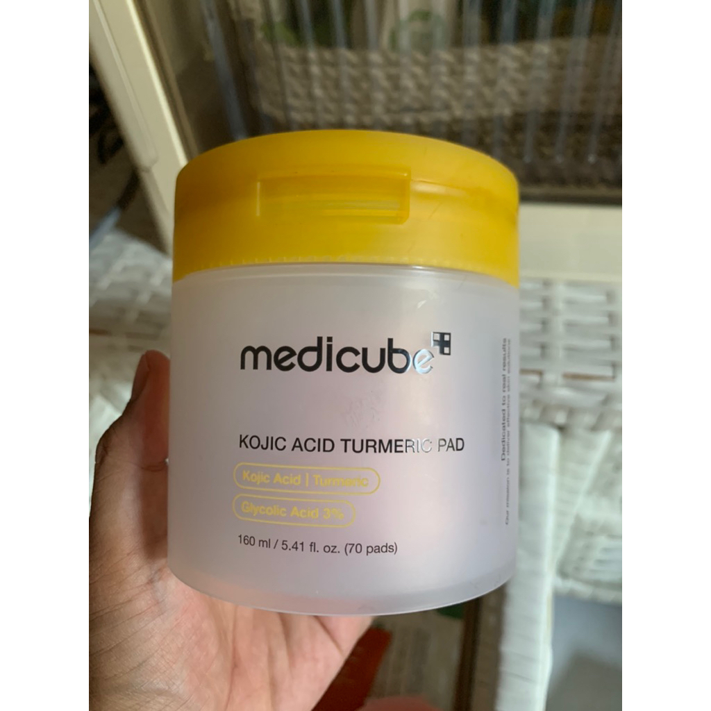 PRELOVED APRILSKIN KOJID ACID TURMERIC PAD
