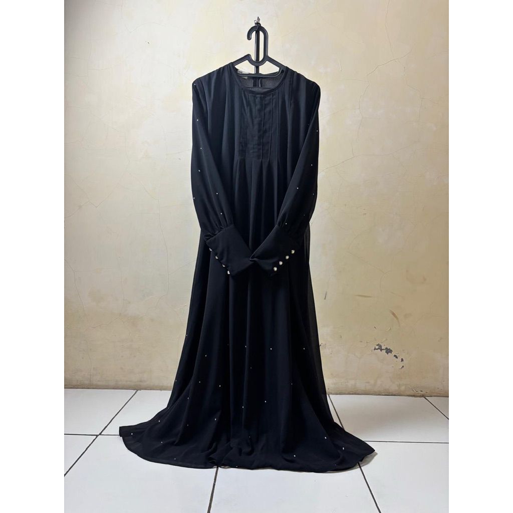 Abaya Hitam Mutiara