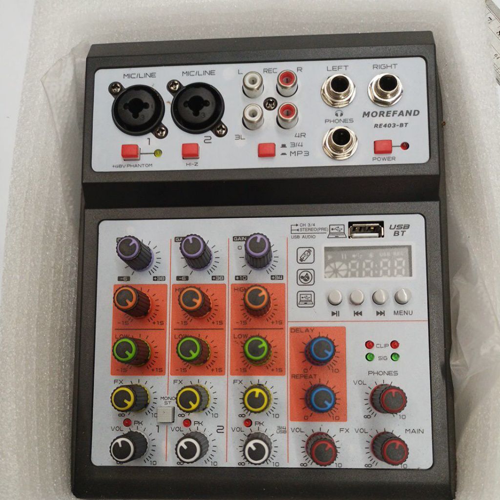 Mixer mini 4 channel dilengkapi bluetooth dan phantom 48v