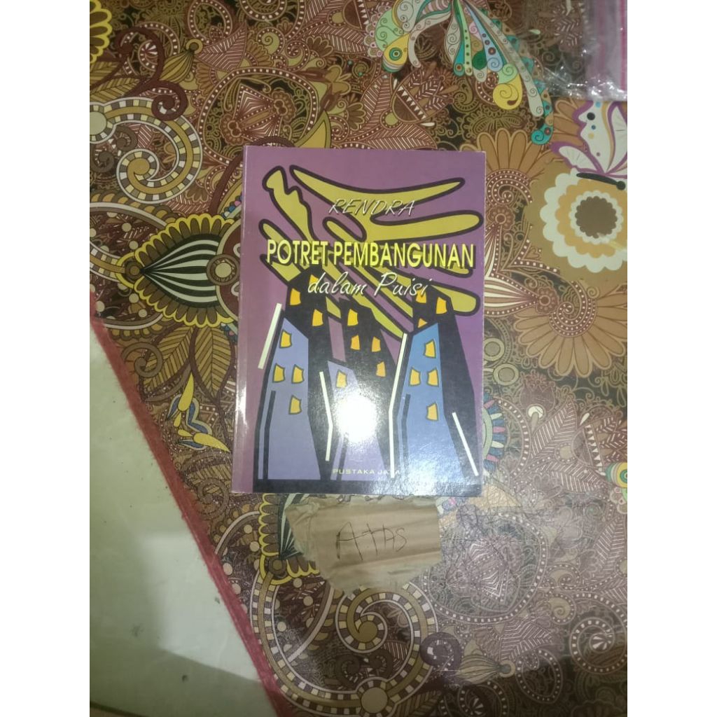 BUKU POTRET PEMBANGUNAN DALAM PUISI
