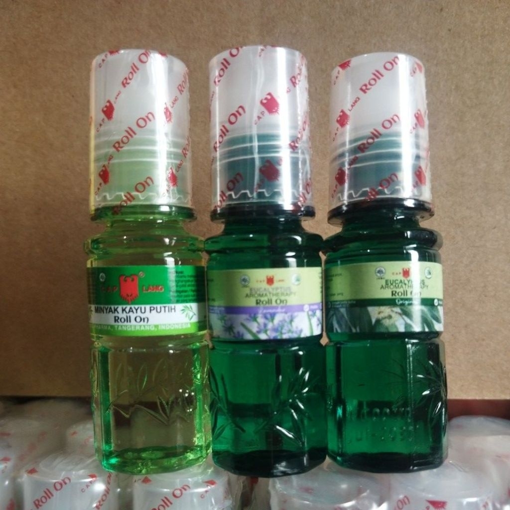 Minyak Kayu Putih Roll On