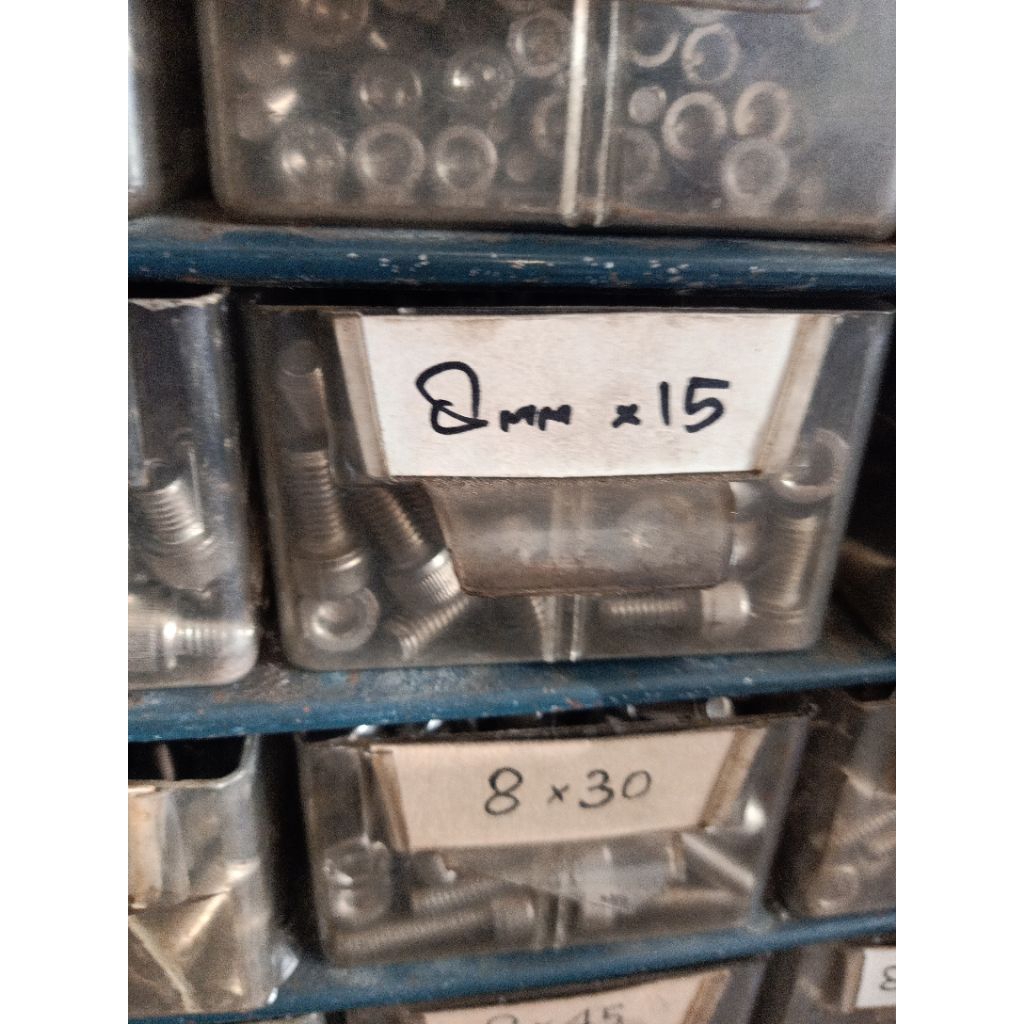 Baut L Stainless 304 M8 X 15mm (1,5cm)/baut kunci L/kepala L/stainless/stainlis