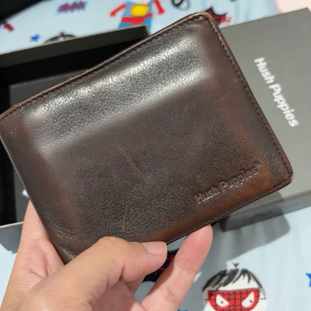Preloved Dompet pria hushpuppies