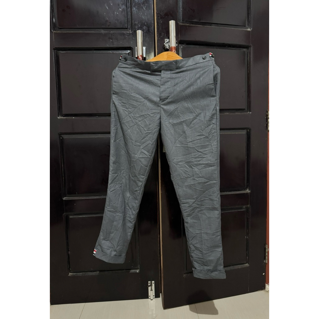 Celana Panjang Thom Browne Size 3 (Size 32 Ke 33)