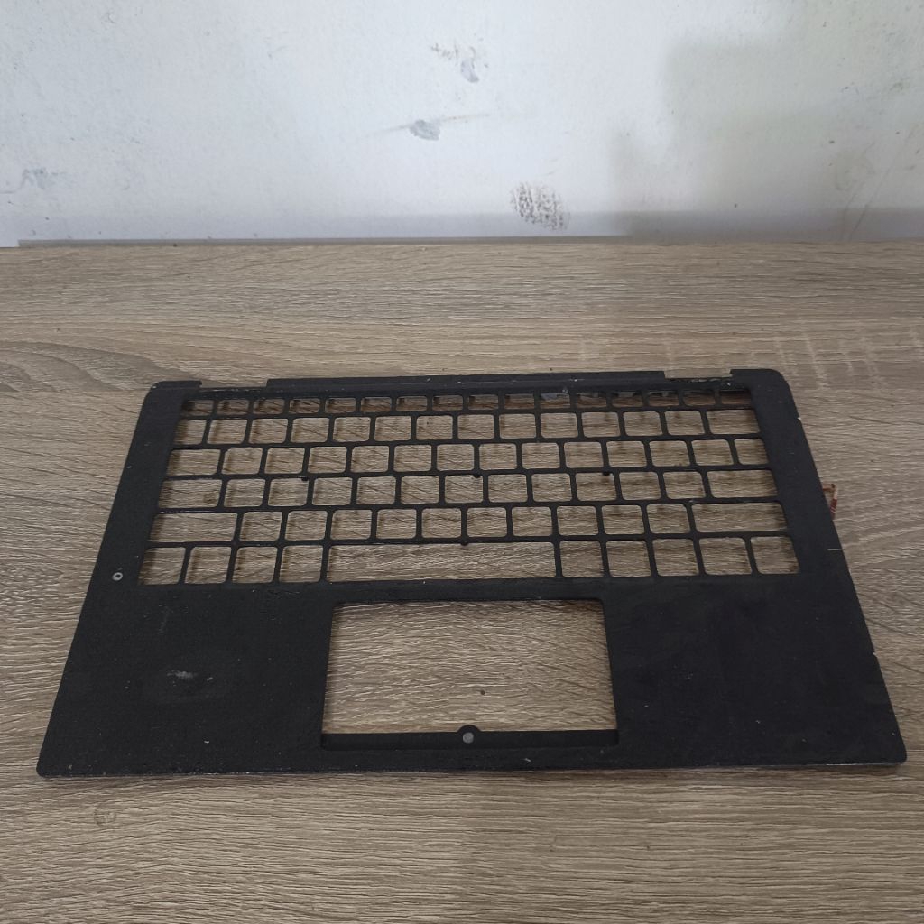 Casing Cassing Case Kesing Frame keyboard laptop Dell XPS 13 (9365) 9365 P71G 2-in-1