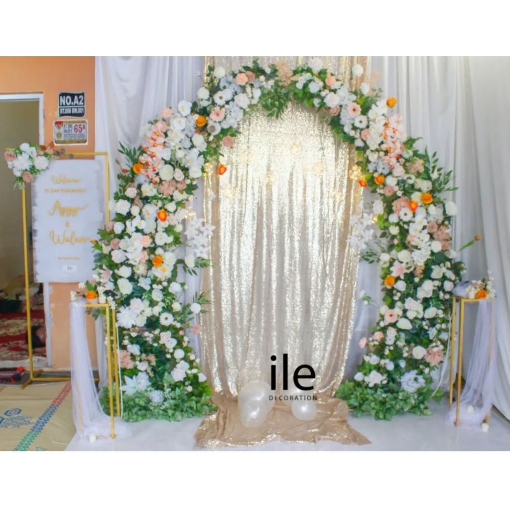 PRELOVED Backdrop dekorasi dan bunga artificial