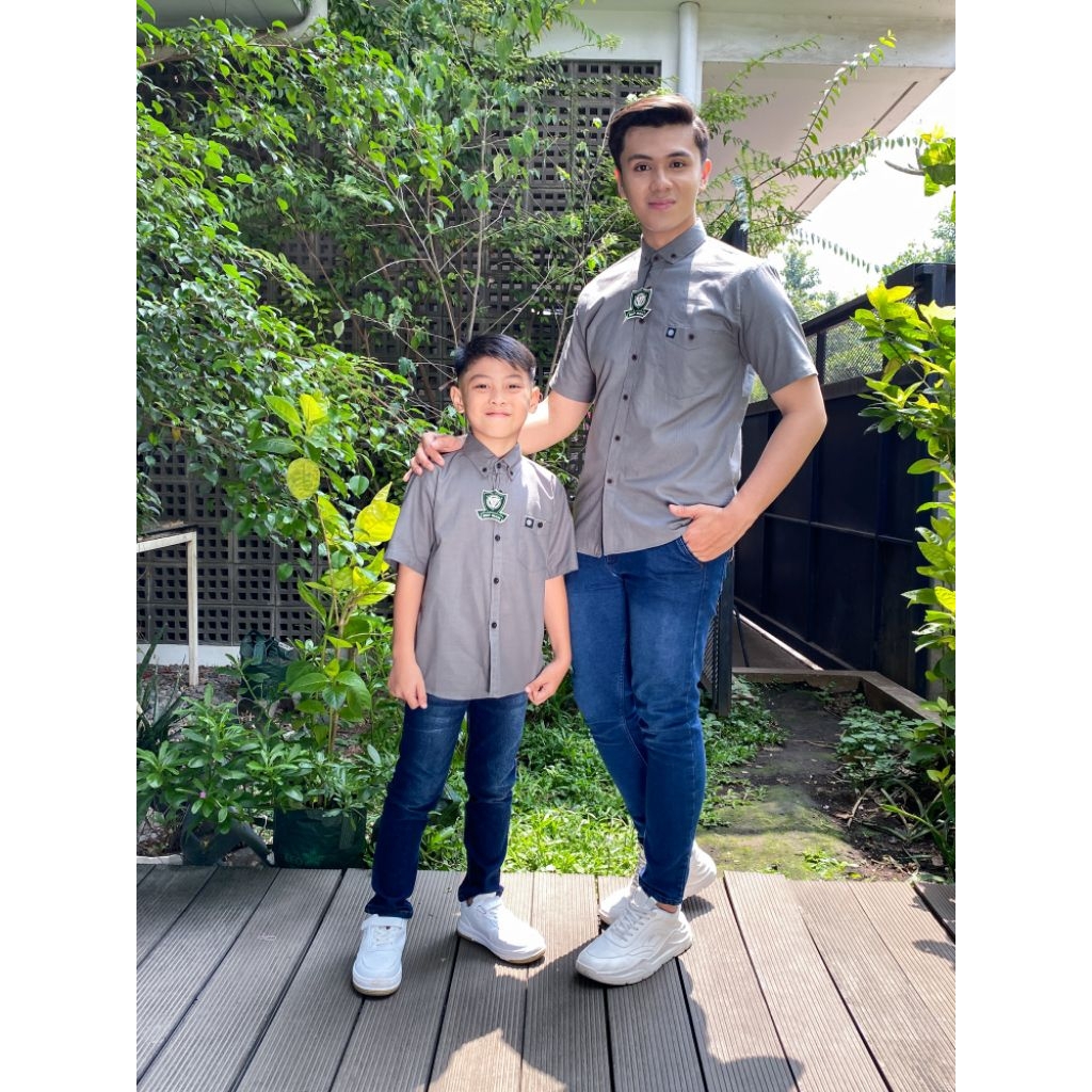 Sigaret Abu Tua Kemeja Couple Ayah dan Anak Lengan Pendek Abu tua