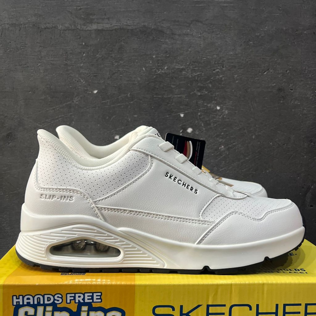 Putih_Putih (Skechers)