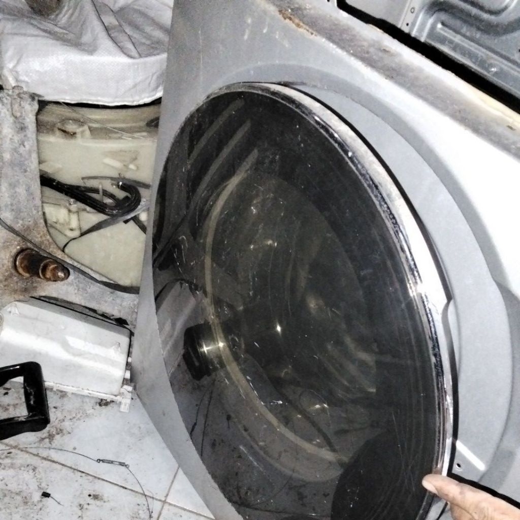 kaca pintu Sharp FL 1073w