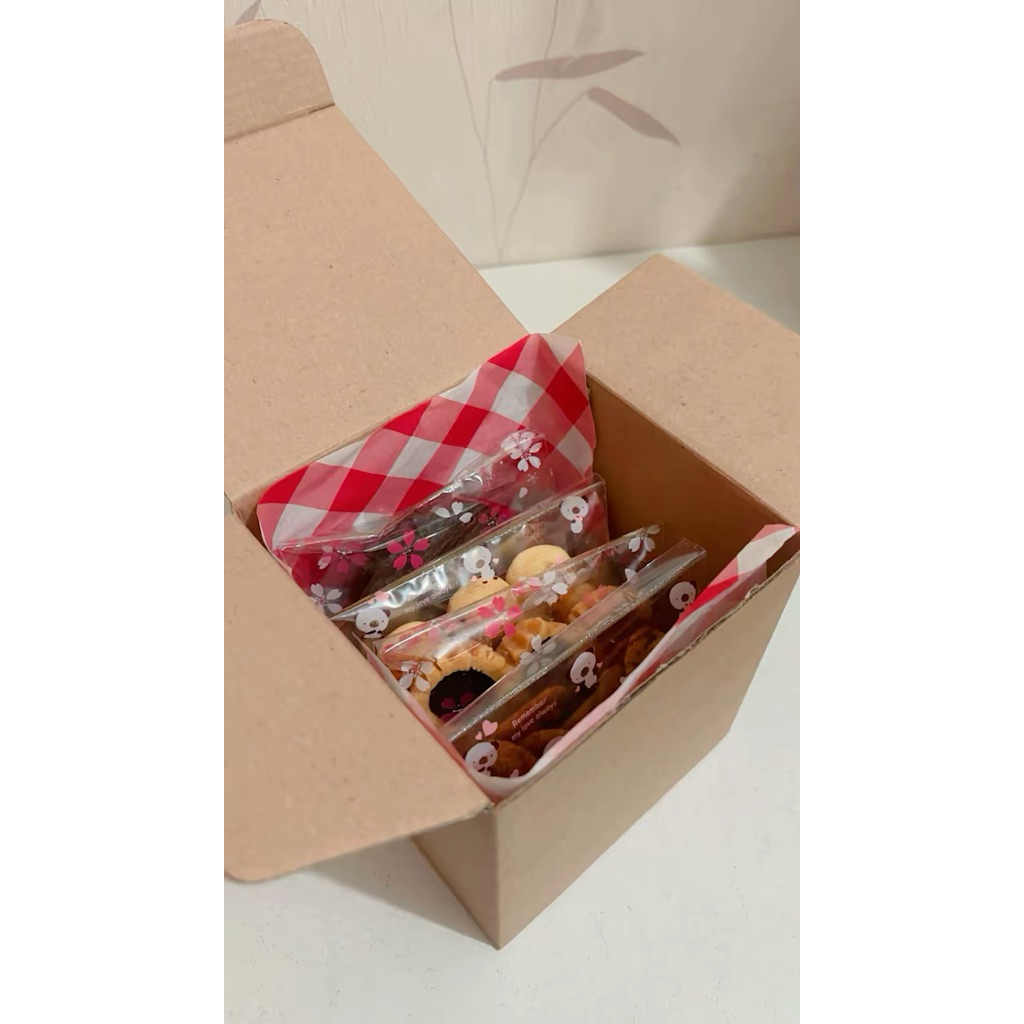 Hampers Petite Kue Kering | Hampers | Hampers Lebaran | Kue Kering