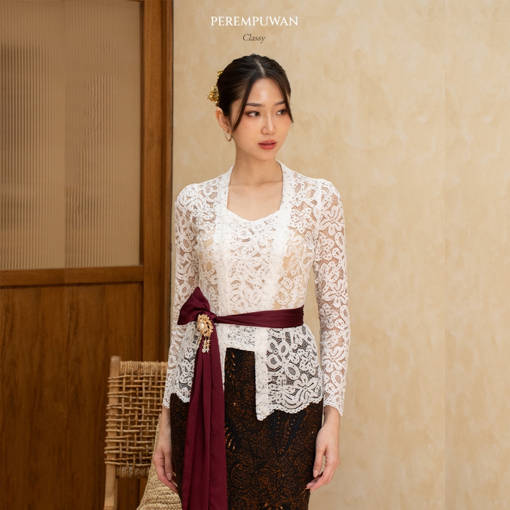 PEREMPUWAN Atasan Kebaya Wanita Bali Kutu baru Putih Kondangan Wisuda Modern Aesthetic Mewah Premium