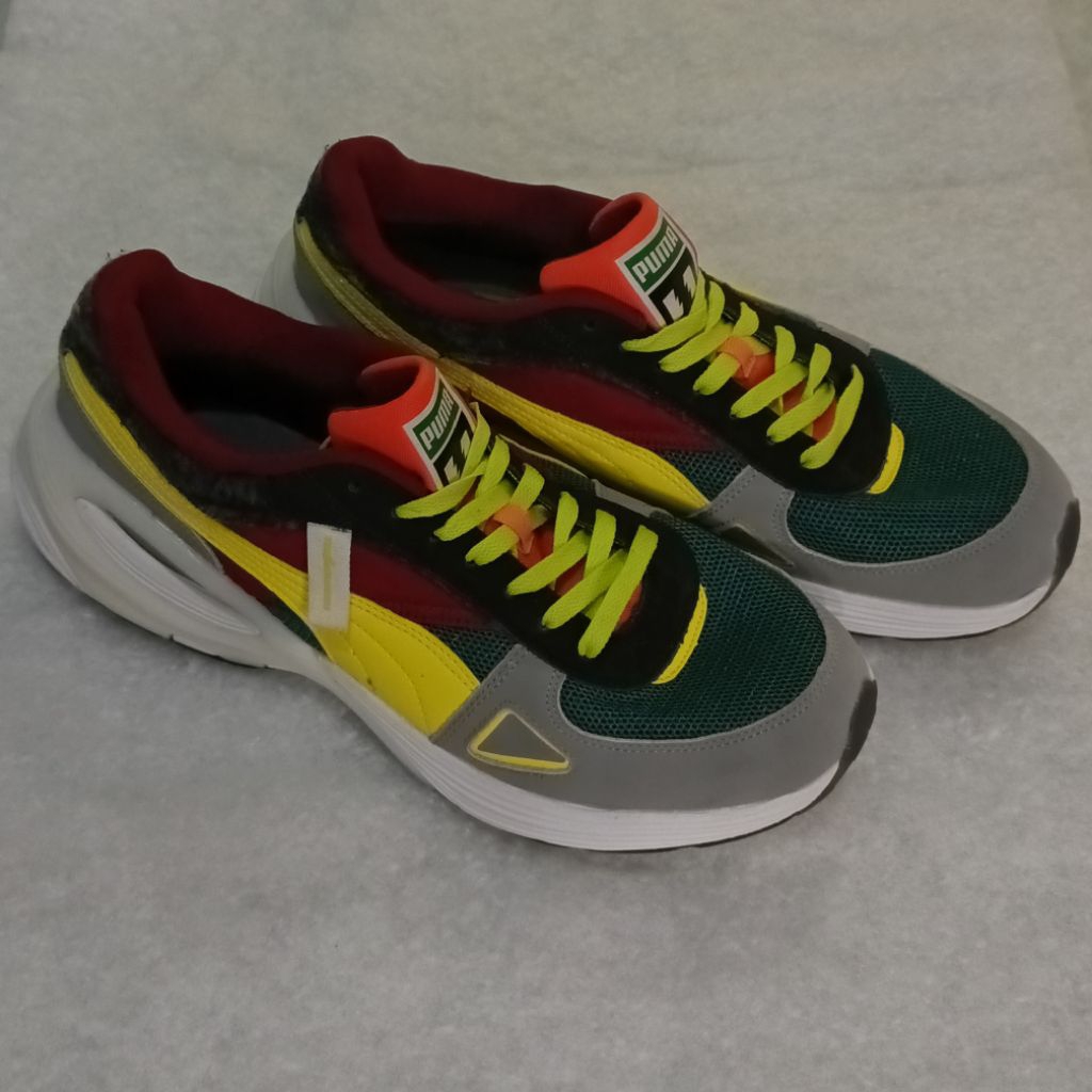 Running Shoes The Hundreds Original , Size 45